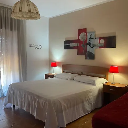 Rosa 4*