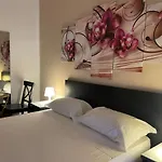 Rosa 4* 아그로폴리